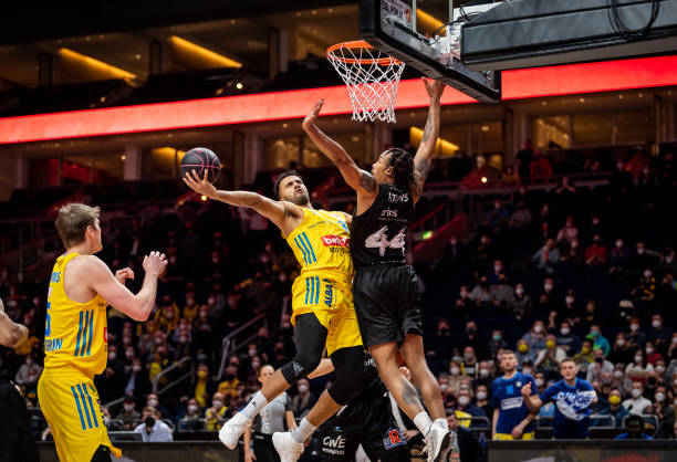 尽管维尼修 尽管维尼修